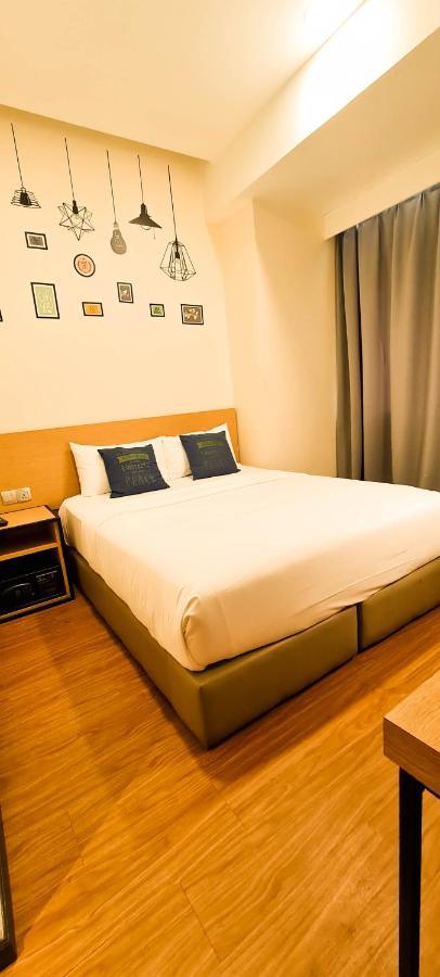 Qlio Hotel Kota Kinabalu Bagian luar foto