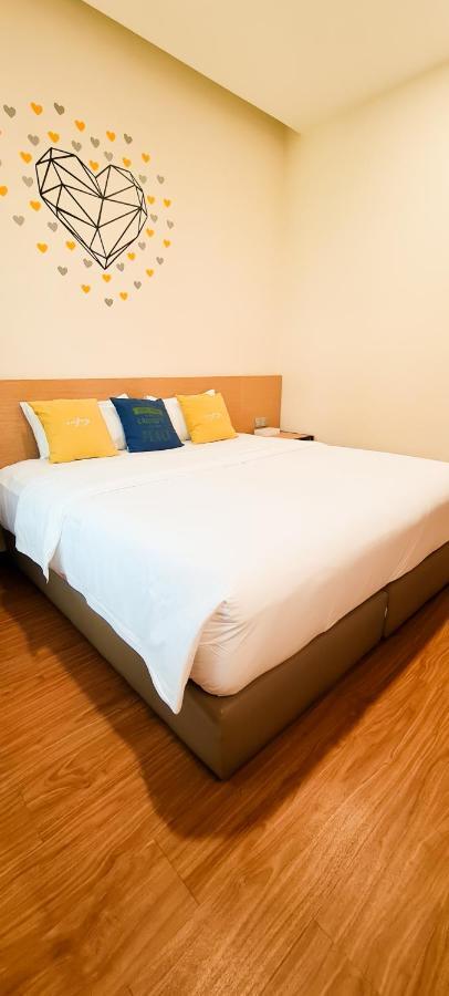 Qlio Hotel Kota Kinabalu Bagian luar foto